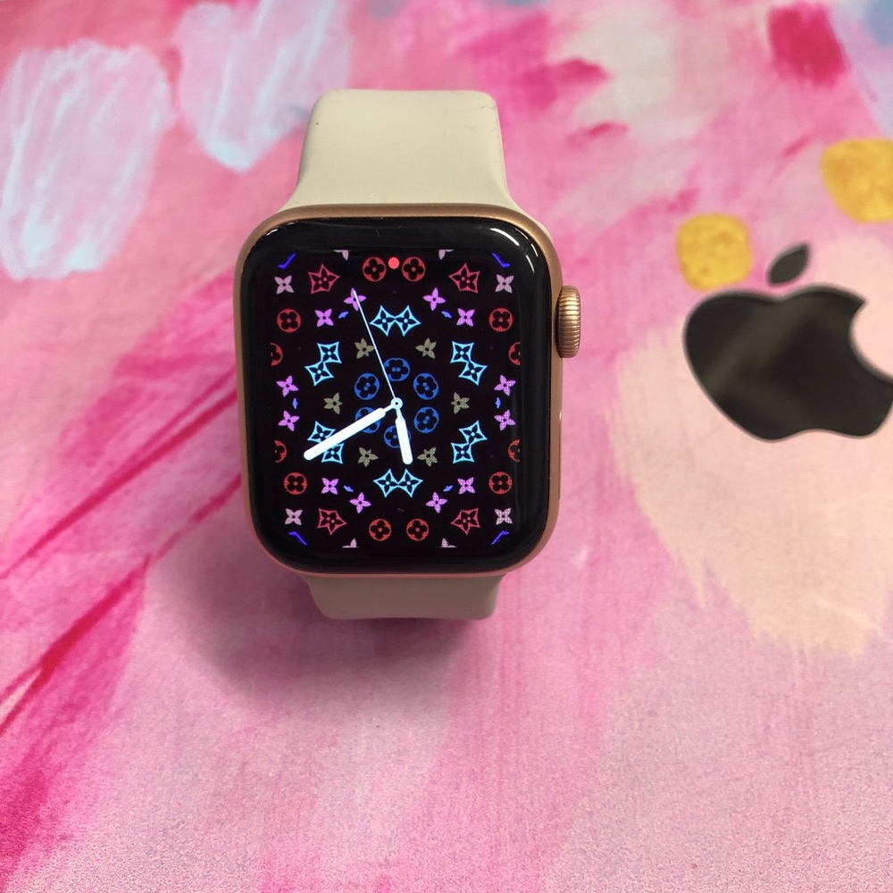 SoldoutCuratedLuxury - Picture 7 of 8